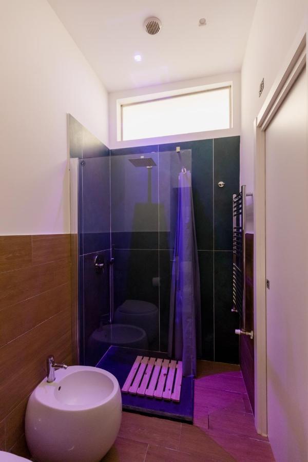 Exclusive Parking Flat X 4 Near Metro 1 Salvator Rosa Appartamento Napoli
