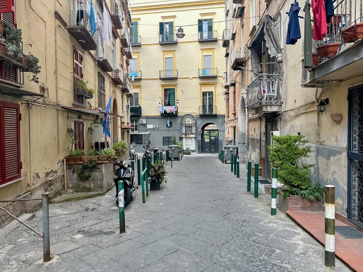 Exclusive Parking Flat X 4 Near Metro 1 Salvator Rosa Apartment Naples