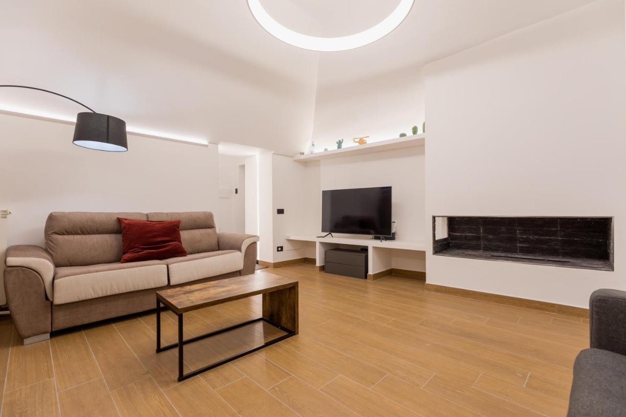 Appartamento Exclusive Parking Flat X 4 Near Metro 1 Salvator Rosa *